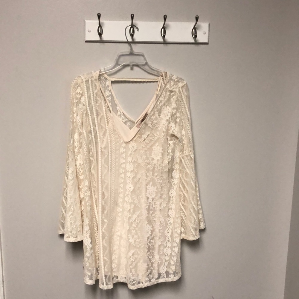 Forever 21 Contemporary Lace Dress